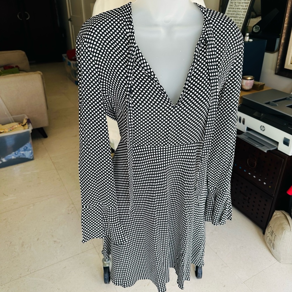 🖤ZARA Women mini polka dot dress 🖤